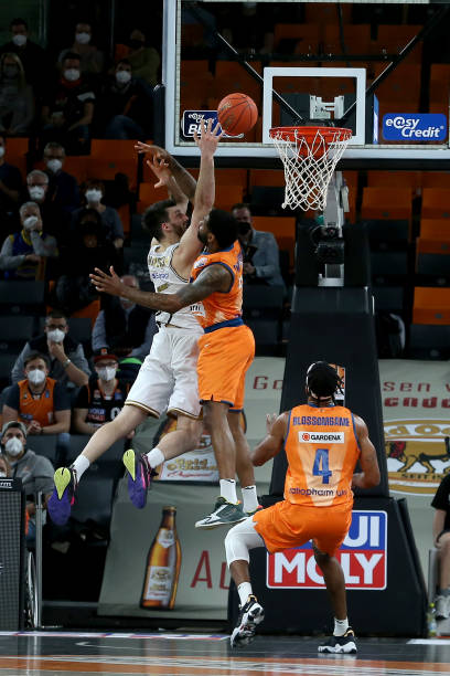 在比赛中扮 在比赛中扮