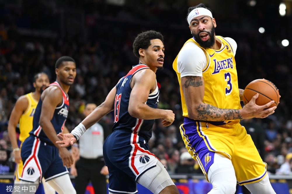 都充满悬念 都充满悬念